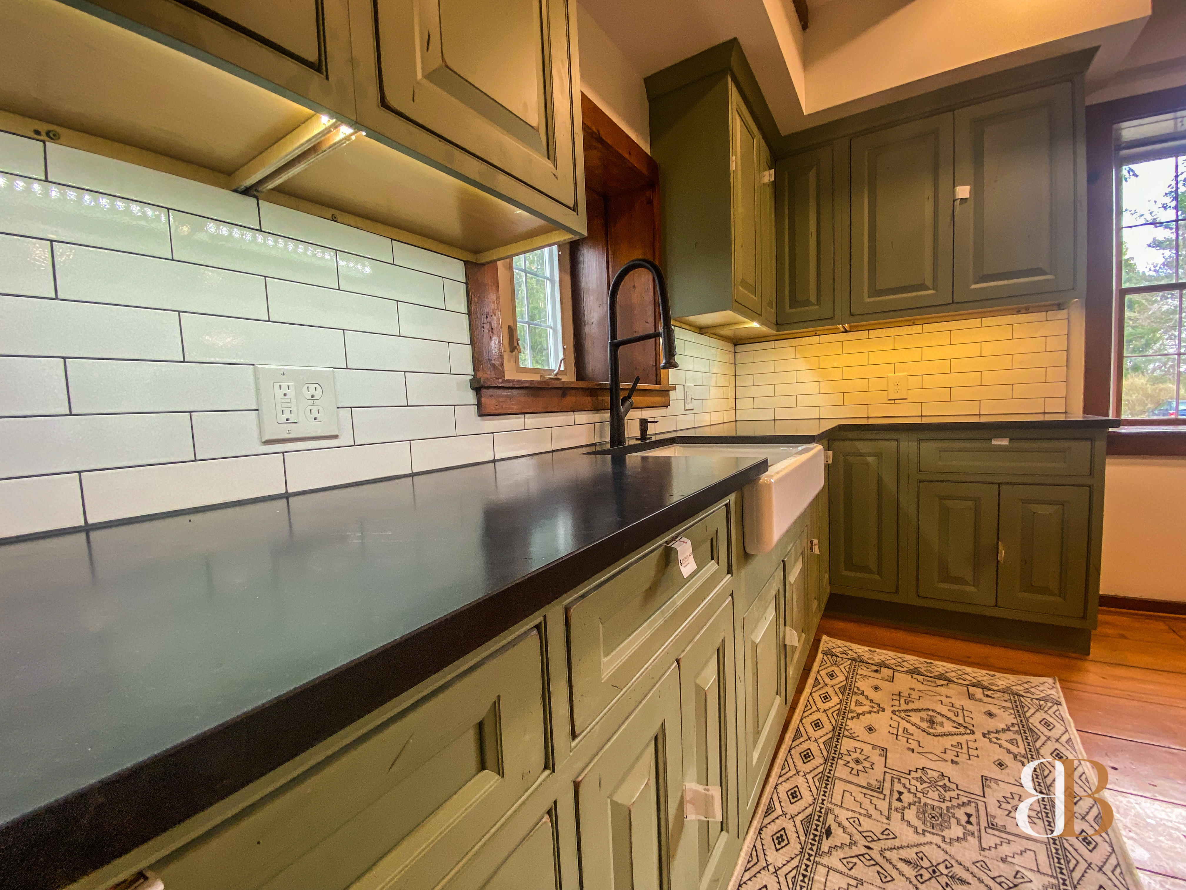 Farmhouse kitchen remodel in New Hope by B&B Associates Creations — photo 4